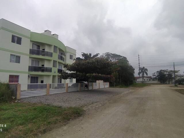 #83 - Apartamento para Venda em Itapoá - SC - 3