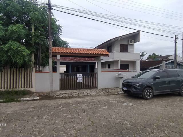 #96 - Casa para Locação em Itapoá - SC