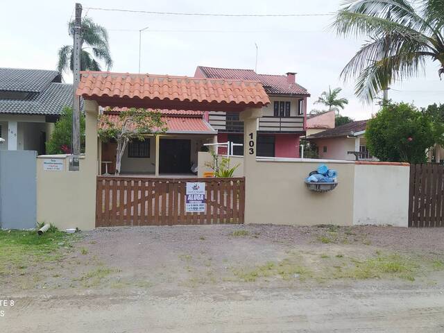 #93 - Casa para Locação em Itapoá - SC