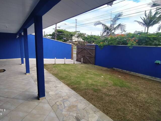 #6 - Casa para Venda em Itapoá - SC - 2